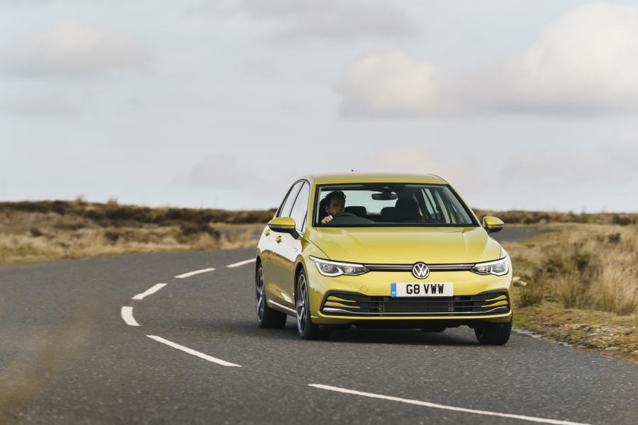  Volkswagen Golf Style 2020 года  (UK) (фото 3 из 40)